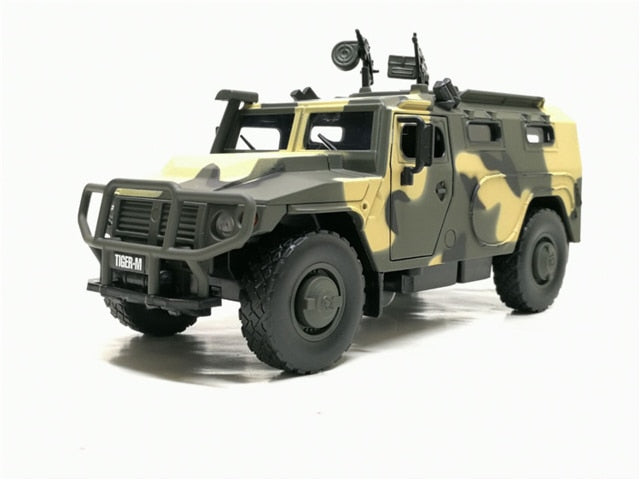 1:32 U.S Hummer M1046 Military Car