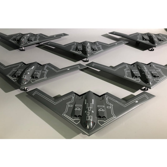 1:200 US Air Force Ghost B2 Strategic Stealth Bomber fighter Aircraft Plane