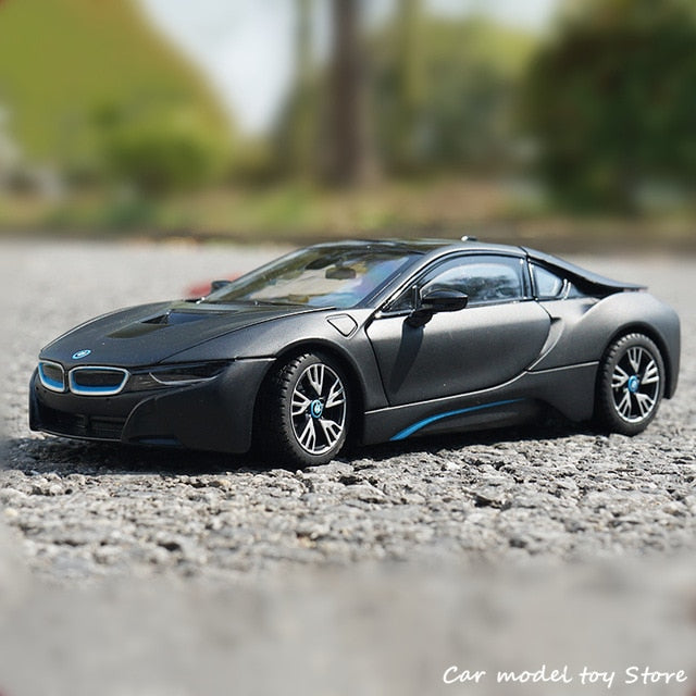 1:24 BMW i8 concept car
