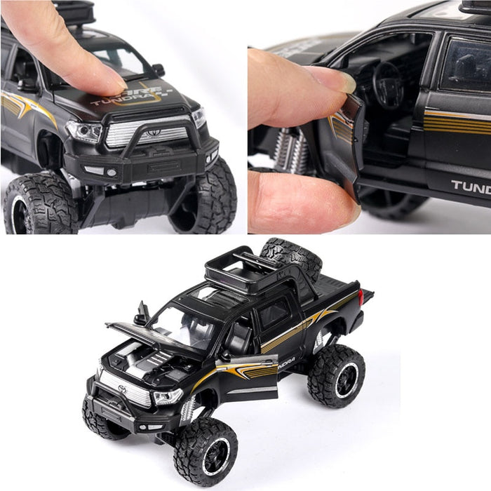 1:32 Toyota Tundra Car Model