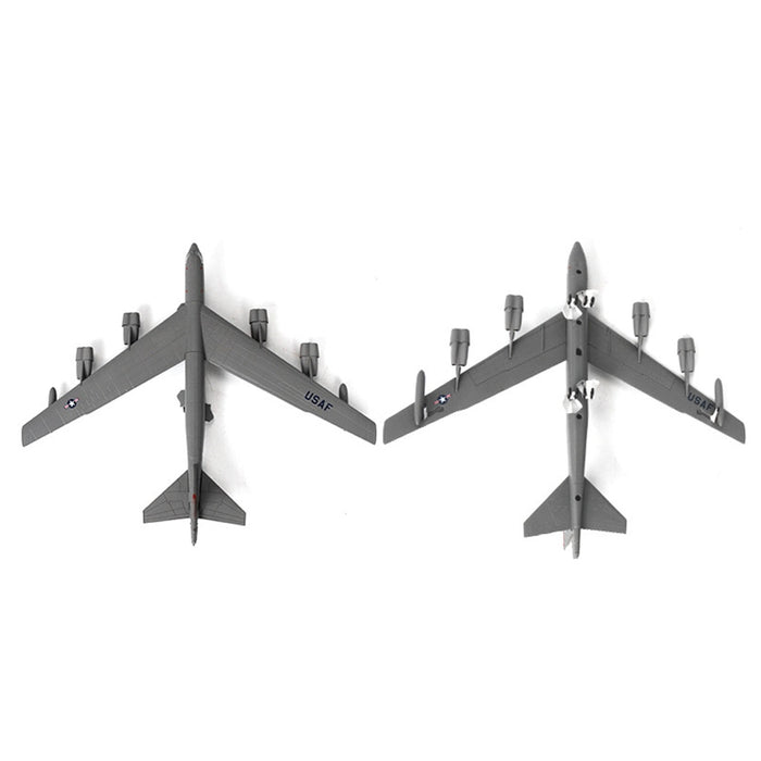 1/200 Die Cast American B-52 Bomber Aircraft