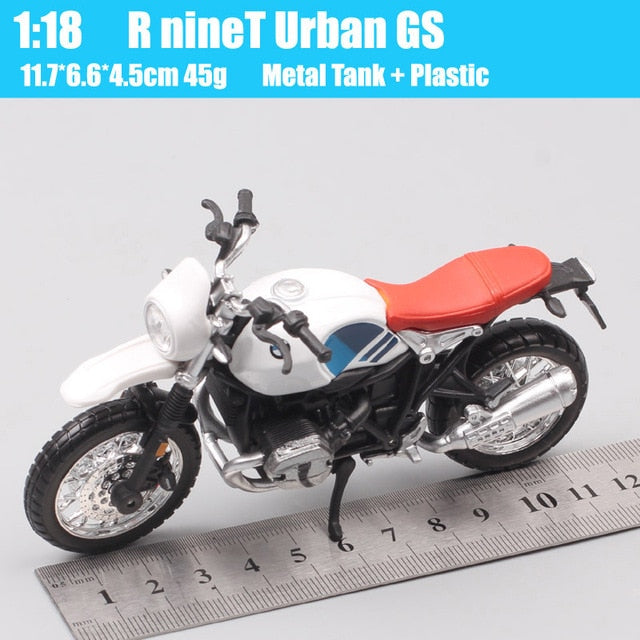 1:18 Scale Cruiser Motorcycle