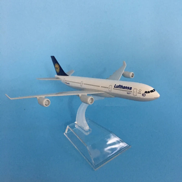 16cm Lufthansa Airbus A340 Airplane Model Plane Model Aircraft Diecast Metal 1/400
