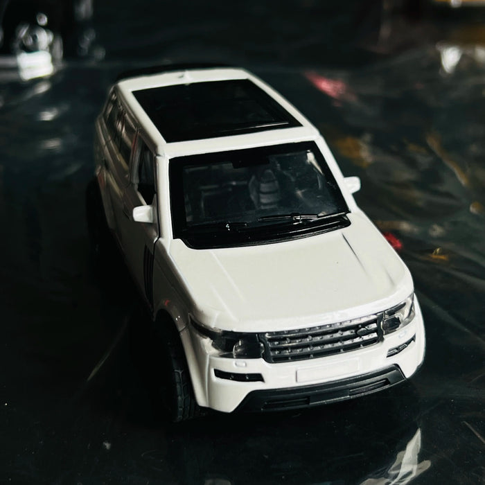 Simulation alloy off-road car model with door opening, children's toy car, boys' cake decoration