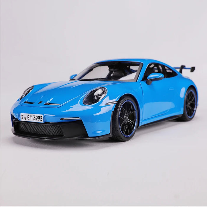 Maisto Porsche 911GT3 2022 Car Model 1:18 PORSHCE Classic Super Sports Car Alloy Luxury Vehicle Diecast Model Kid Toy Gifts