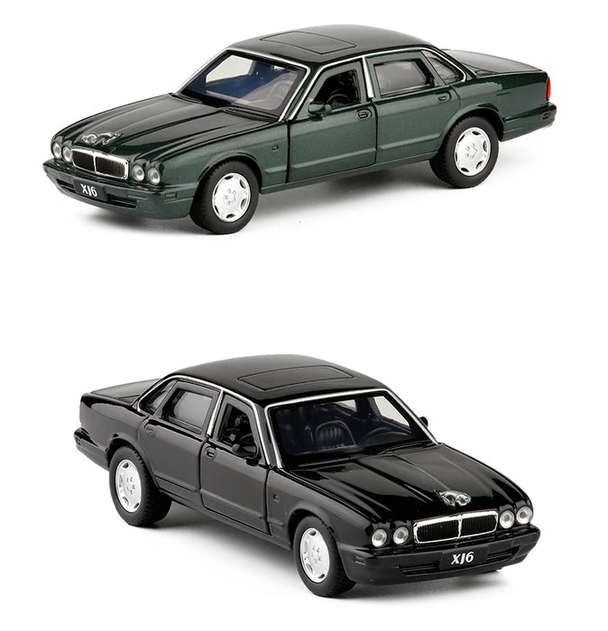1:36 Jaguar XJ6 Alloy Car Model Diecast Metal Toy Classic Vehicles Car Model High Simulation Collection Pull Back Childrens Gift