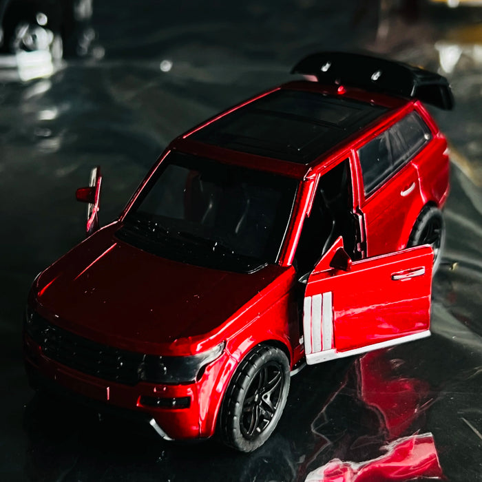 Simulation alloy off-road car model with door opening, children's toy car, boys' cake decoration