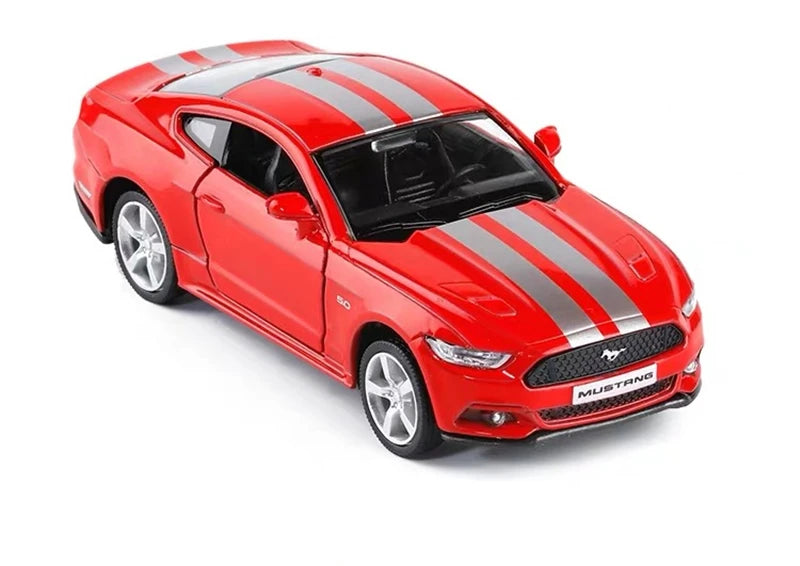 1:36 Ford Mustang GT Alloy Sports Car Model Diecasts Metal Toy Vehicles Car Model High Simulation Childrens Toys Gift Collection