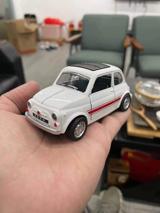 1:36 Alloy Pull Back Fiat 500 Car Model,Classic Collection Model Ornament,2 Doors Children's Toys,Wholesale Free Shipping