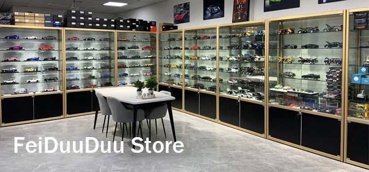 1:32 Alloy Bugatti DIVO Super Sports Car Model Toy Die Cast Pull Back Sound Light Toys Vehicle For Children Kids Gift