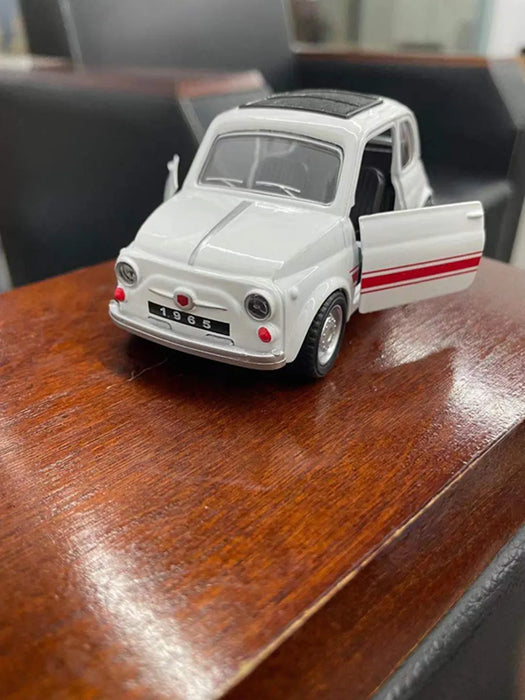 1:36 Alloy Pull Back Fiat 500 Car Model,Classic Collection Model Ornament,2 Doors Children's Toys,Wholesale Free Shipping