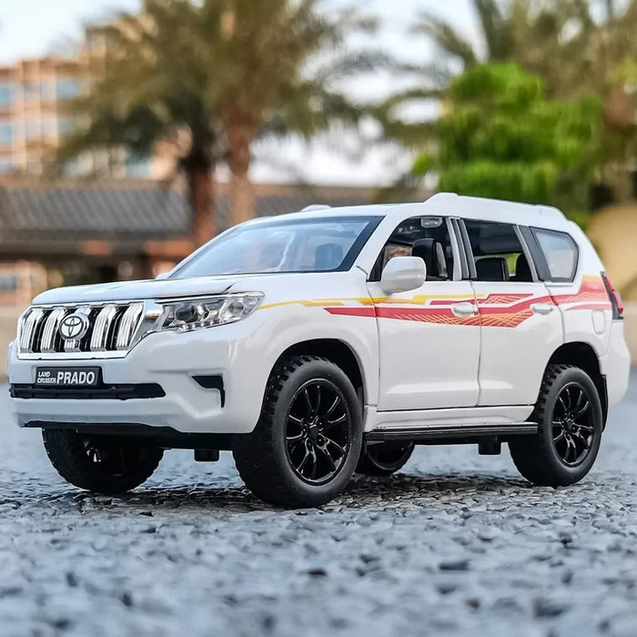 1:32 Toyota LAND CRUISER Prado SUV High Simulation Diecast Car Metal Alloy Model Car Children's toys collection gifts A176