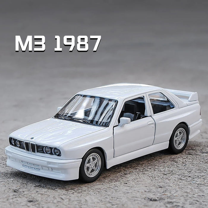 1:36 BMW M3 E30 1987 Porsche 911 Turbo Audi Quattro BMW M4 Metal