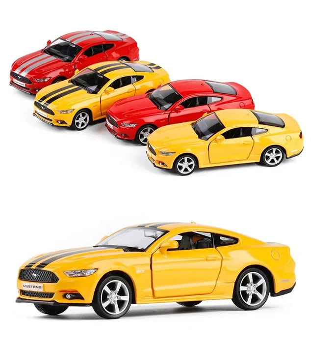 1:36 Ford Mustang GT Alloy Sports Car Model Diecasts Metal Toy Vehicles Car Model High Simulation Childrens Toys Gift Collection