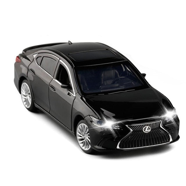 1:32 Lexus Luxury Diecast Model Car