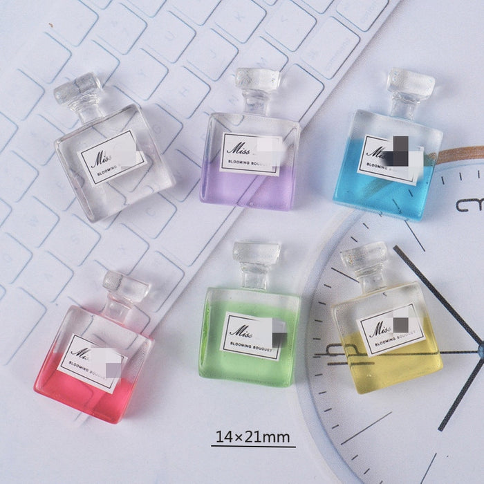 Perfume Bottle Miniature 4pcs Living Room Accessories Dollhouse Toy Doll Food Kitchen Kids Gift Pretend Play Toy