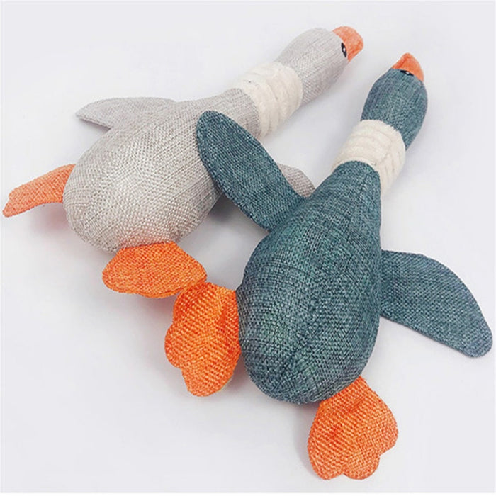 Wild Goose Squeak Toy Squirrel Plush Cartoon Bite Cat Puppy Pet Chew Toy Lovely Cat Dog Toys Animals Linen Cloth