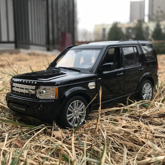 1:24 Land Rover Discovery 4
