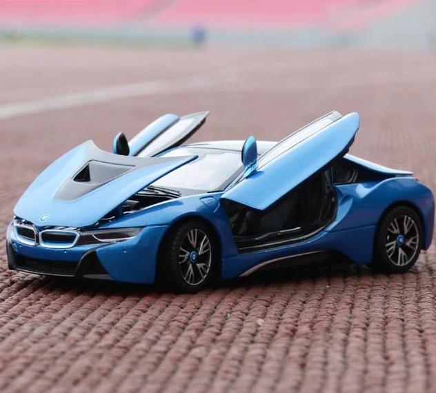 1:24 BMW I8 alloy car model