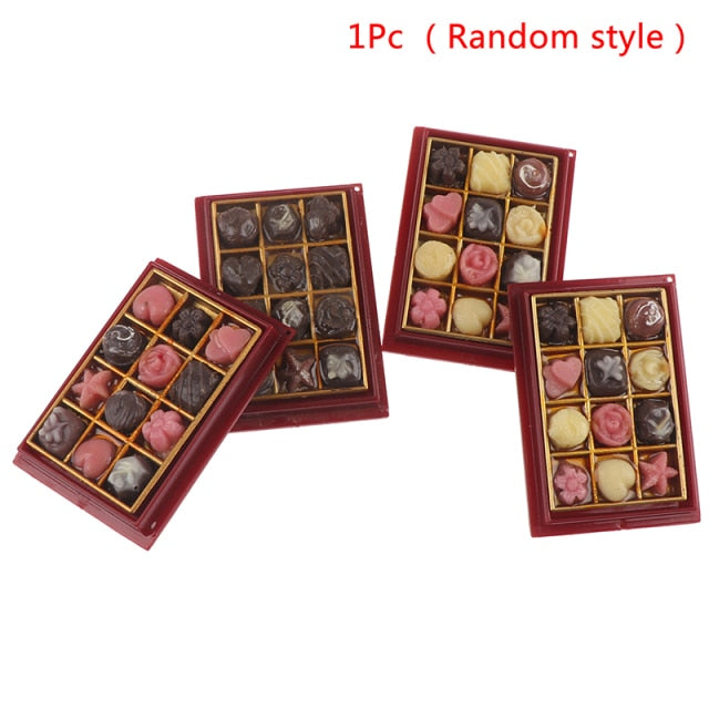 Mini Moon Cake Chocolate 1Set 1/6 Scale Food Toy Dollhouse Miniature Model Play Kitchen for Doll House Accessories