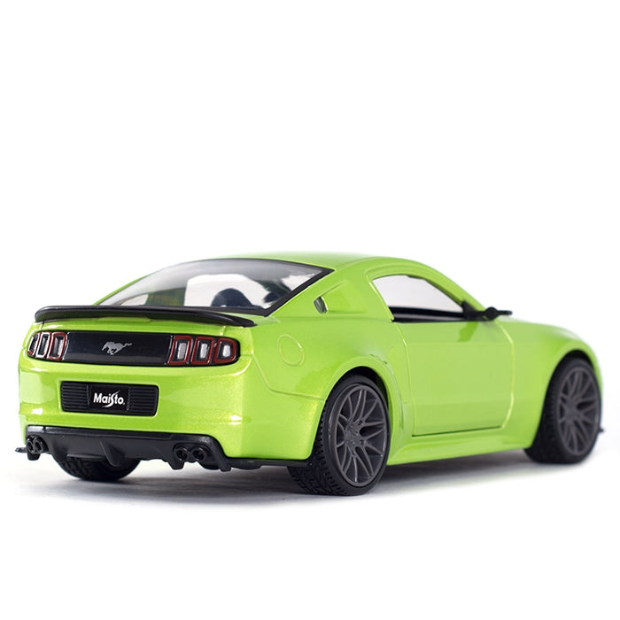 1:24 2014 Ford Mustang Street Racer Sports