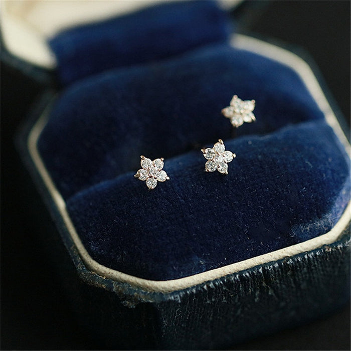 Gold Pavé Crystal Five-pointed Star Earrings 925 Sterling Silver Plated 14kWomen Simple Fashion Wedding Jewelry Accessories