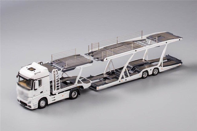 1:64 Actros with Car Carrier Diecast Model Car