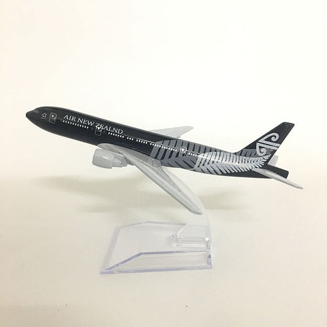 Air New Zealand Boeing B777 Plane Model 1:400 Planes B747