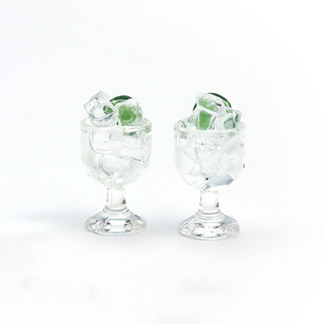 1/12 Dollhouse Miniature Accessories Mini Resin Vodka Bottle Wine Glass Set