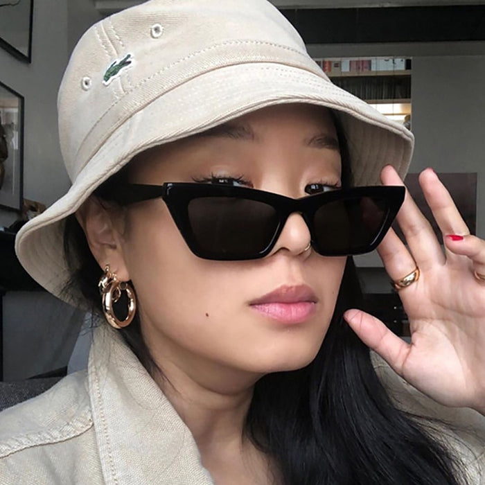 Women Fashion Luxury Small Frame UV400 Sun Shades Glasses Vintage Cat Eye Sunglasses Sexy Female