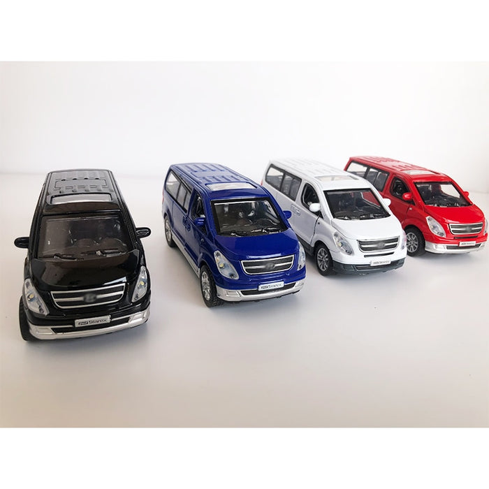 1:38 Hyundai Starex Car Model