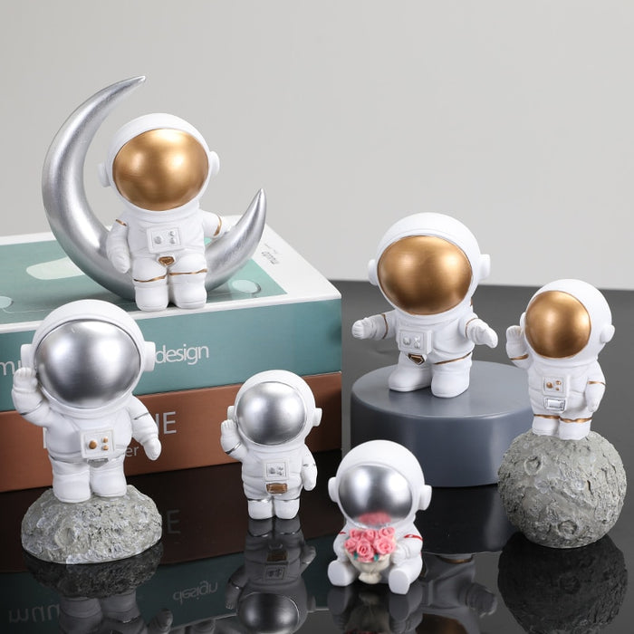 Astronaut Living Room Desk Decor Miniature