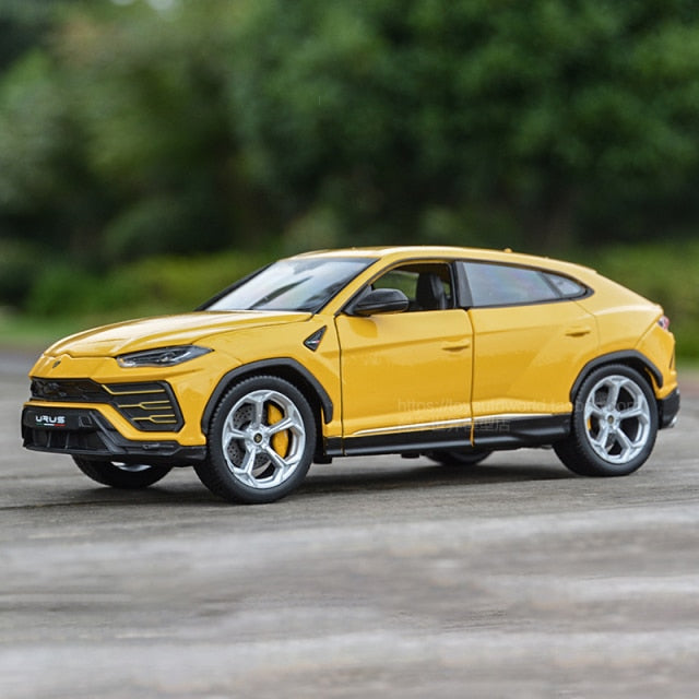 2021 New 1:24 Lamborghini Bison URUS SUV  Convertible alloy car model simulation car decoration Racing collection gift toy