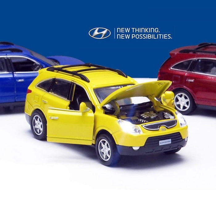 1:32 Hyundai Veracruz Car Model